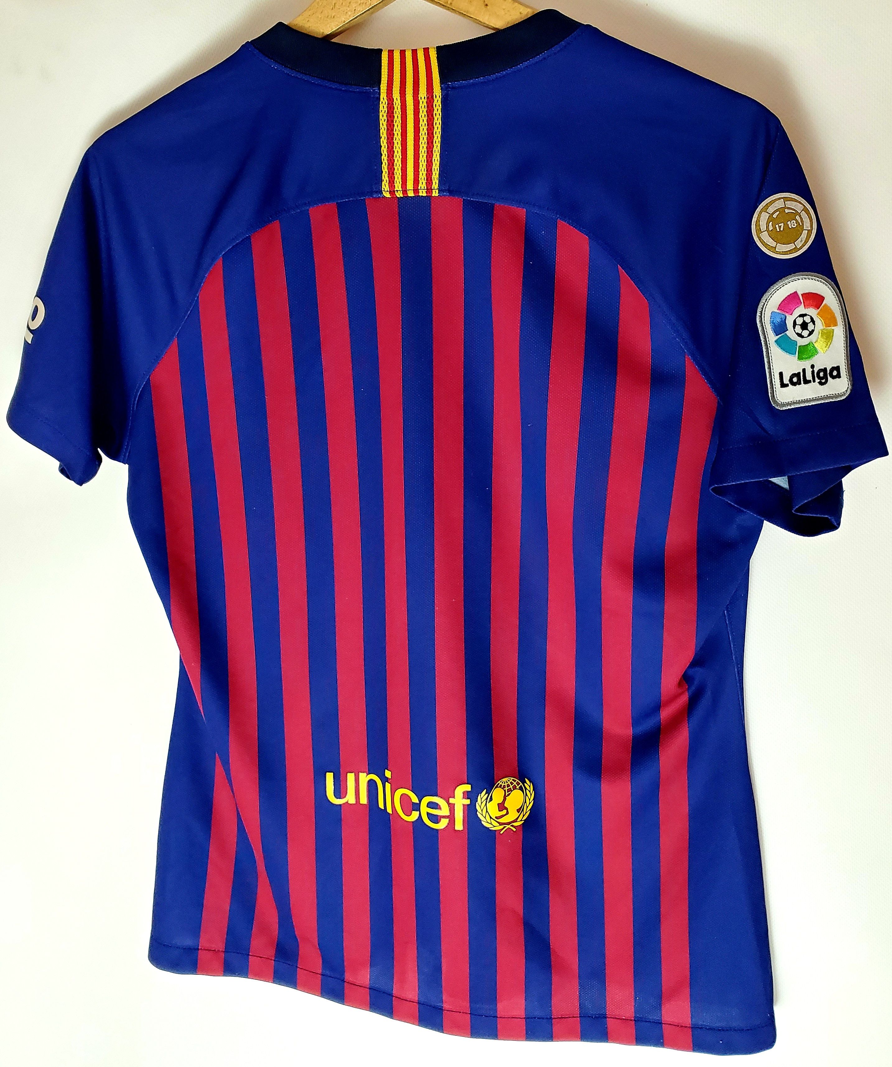 Nike NWT NIKE FC Barcelona 2018 soccer Jersey Women’s size L Size L / US 10 / IT 46 - 6 Thumbnail