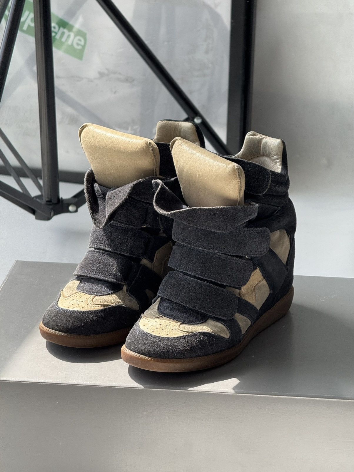 Isabel Marant Isabel Marant Bekett sneakers shoes beige Suede Wedge Size US 6 / IT 36 - 3 Thumbnail