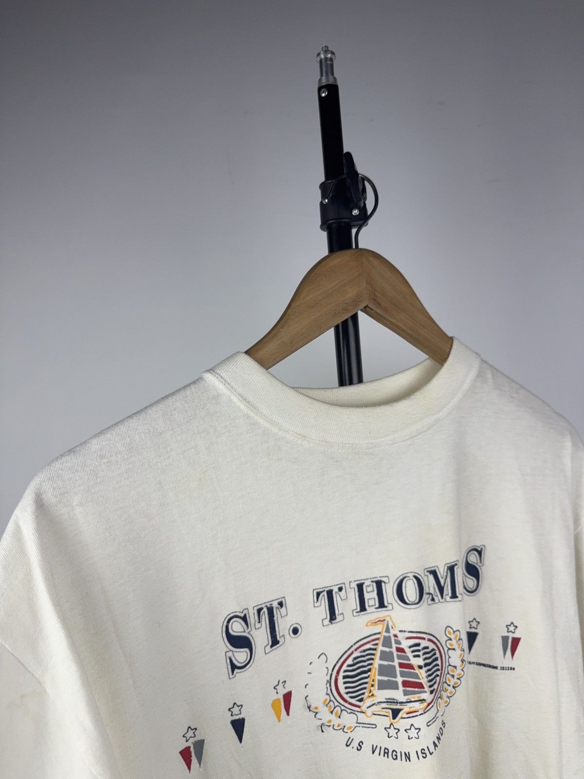 Vintage Vintage Retro 1999 St. Thomas Virgin Islands Sailing Tee Size US L / EU 52-54 / 3 - 4 Thumbnail