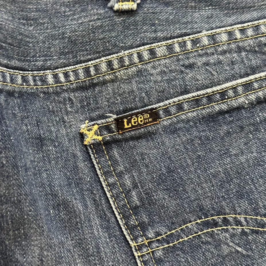 Lee Vintage 70s Lee Denim Jeans Size 36X32 Size US 36 / EU 52 - 3 Thumbnail