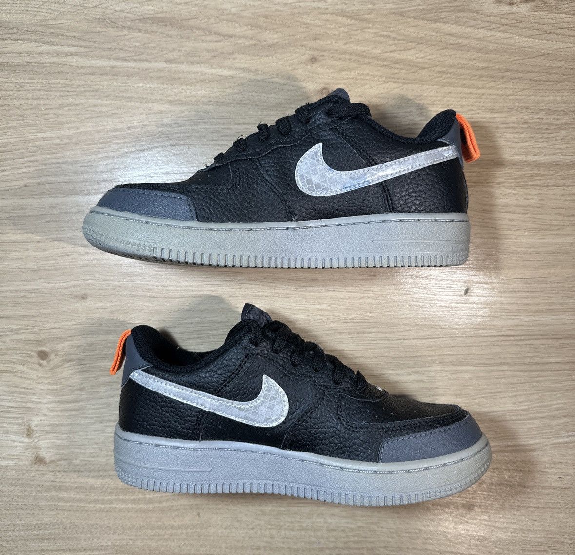 Nike Air Force 1 LV8 2 GS 'Under Construction - Black' SIZE: 1.5Y Size US 5 / EU 37 - 2 Thumbnail