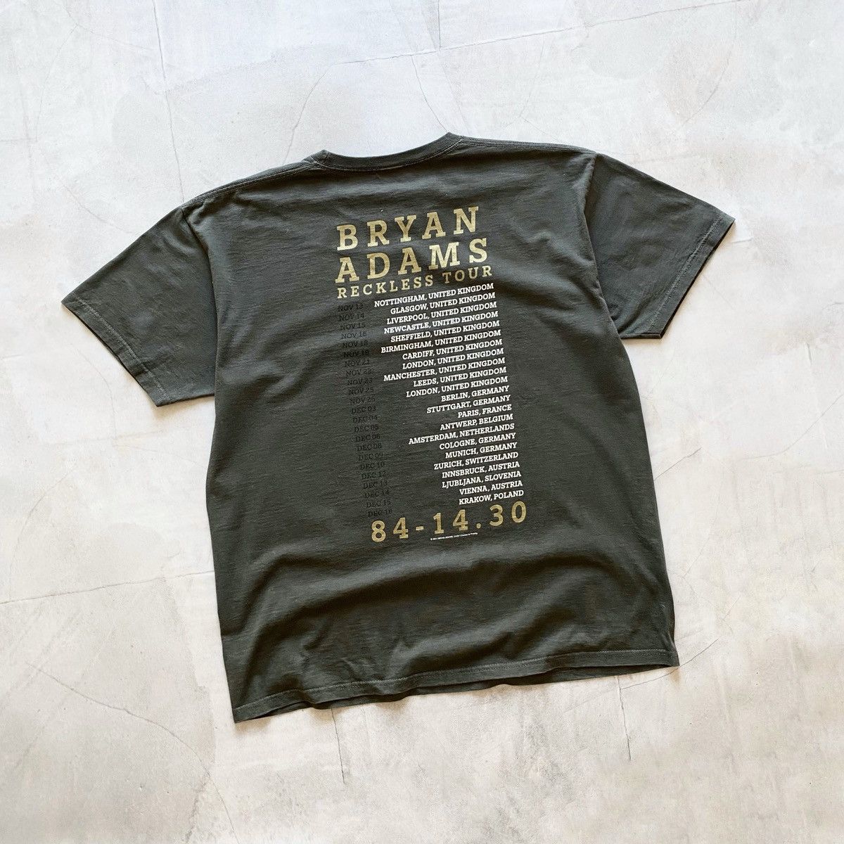 Band Tees × Vintage Rare 2014 Bryan Adams Reckless Tour Aphex Twin Vibe T-shirt Size US XL / EU 56 / 4 - 4 Thumbnail