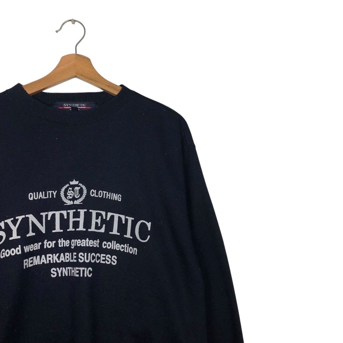 Japanese Brand Vintage Synthetic Logo Sweatshirt Black Long Sleeve Crewneck Size US M / EU 48-50 / 2 - 7 Thumbnail