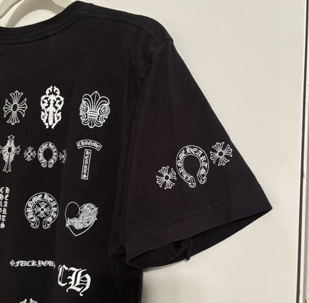 Chrome Hearts Size M Chrome Hearts Multi Logo T-Shirt' Black' Clean Rare Size US M / EU 48-50 / 2 - 12 Thumbnail
