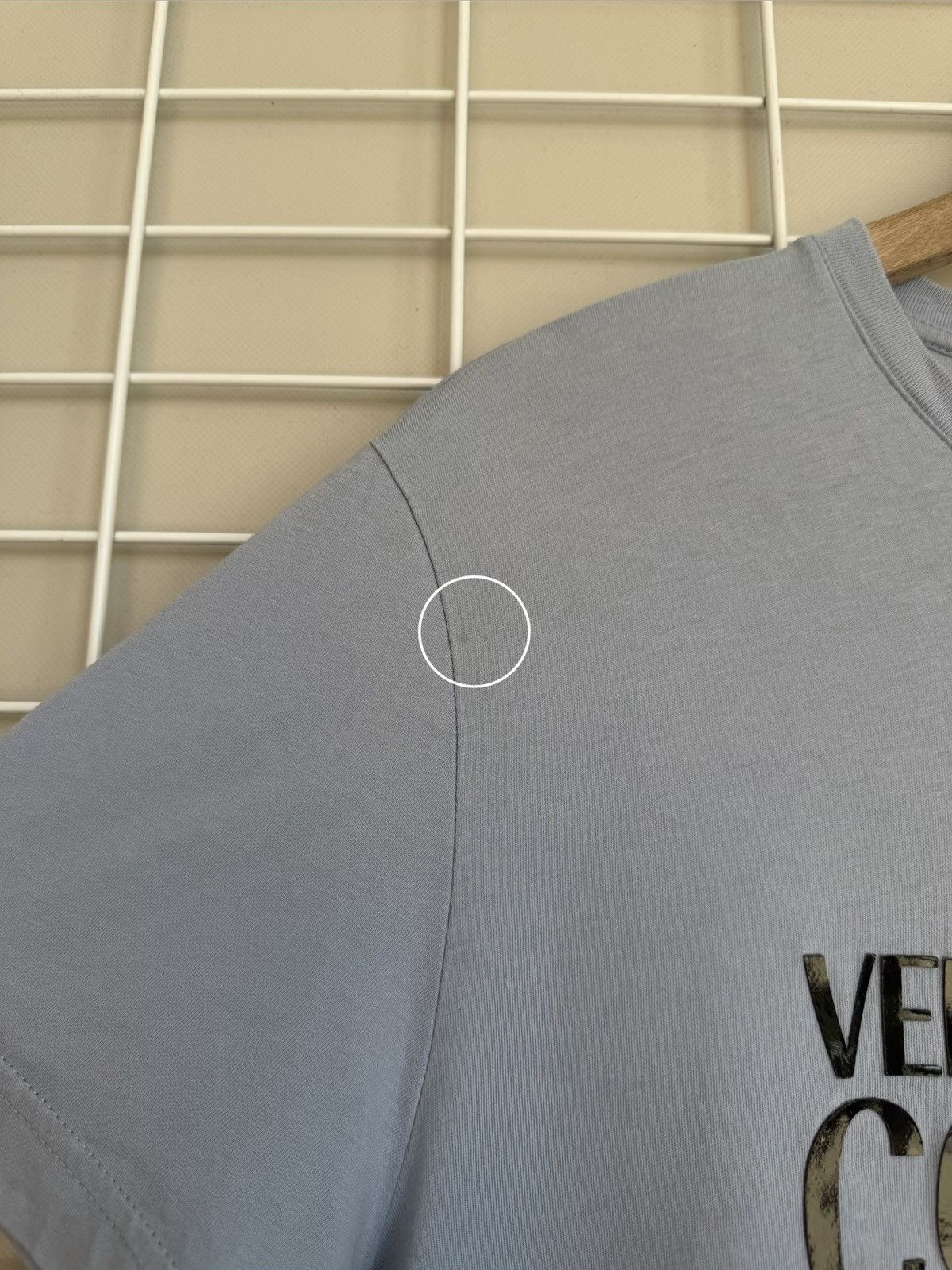 Versace Jeans Couture Versace Jeans Couture Logo-Print T-Shirt Mens Size M Cotton Size US M / EU 48-50 / 2 - 15 Thumbnail