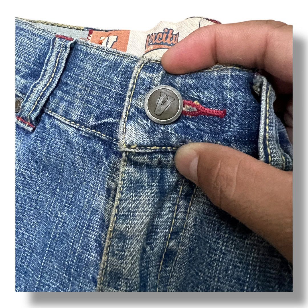 Designer × Japanese Brand VARCITY DISTRESSED JEANS DENIM Size US 34 / EU 50 - 11 Thumbnail