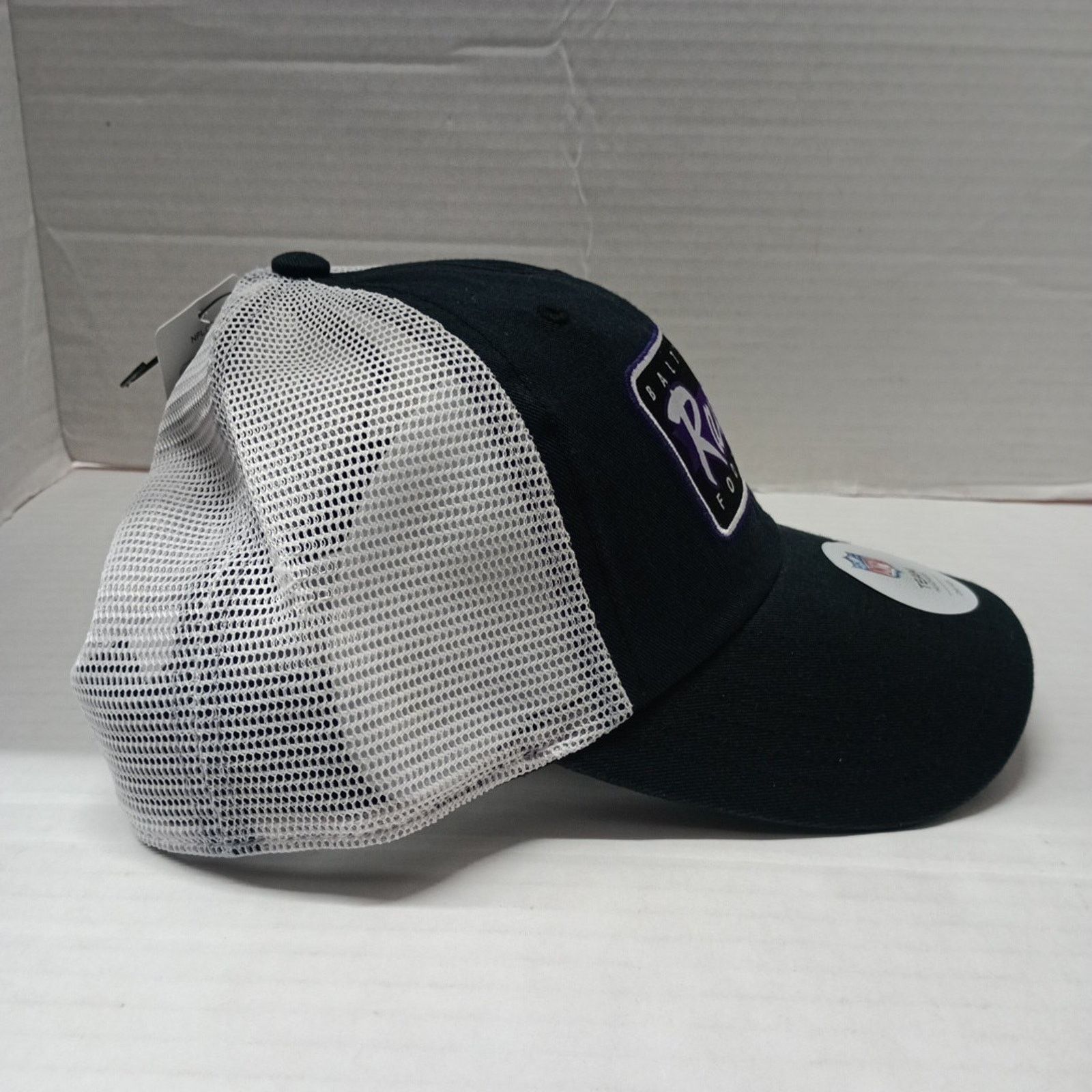 NFL Baltimore Ravens Black White Mesh Patch Logo Adjustable Hat Size ONE SIZE - 2 Thumbnail