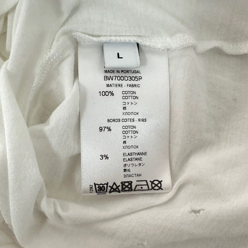 Givenchy Givenchy Letter Print Round Neck Short Sleeve SS22 Ripped Size US L / EU 52-54 / 3 - 4 Thumbnail