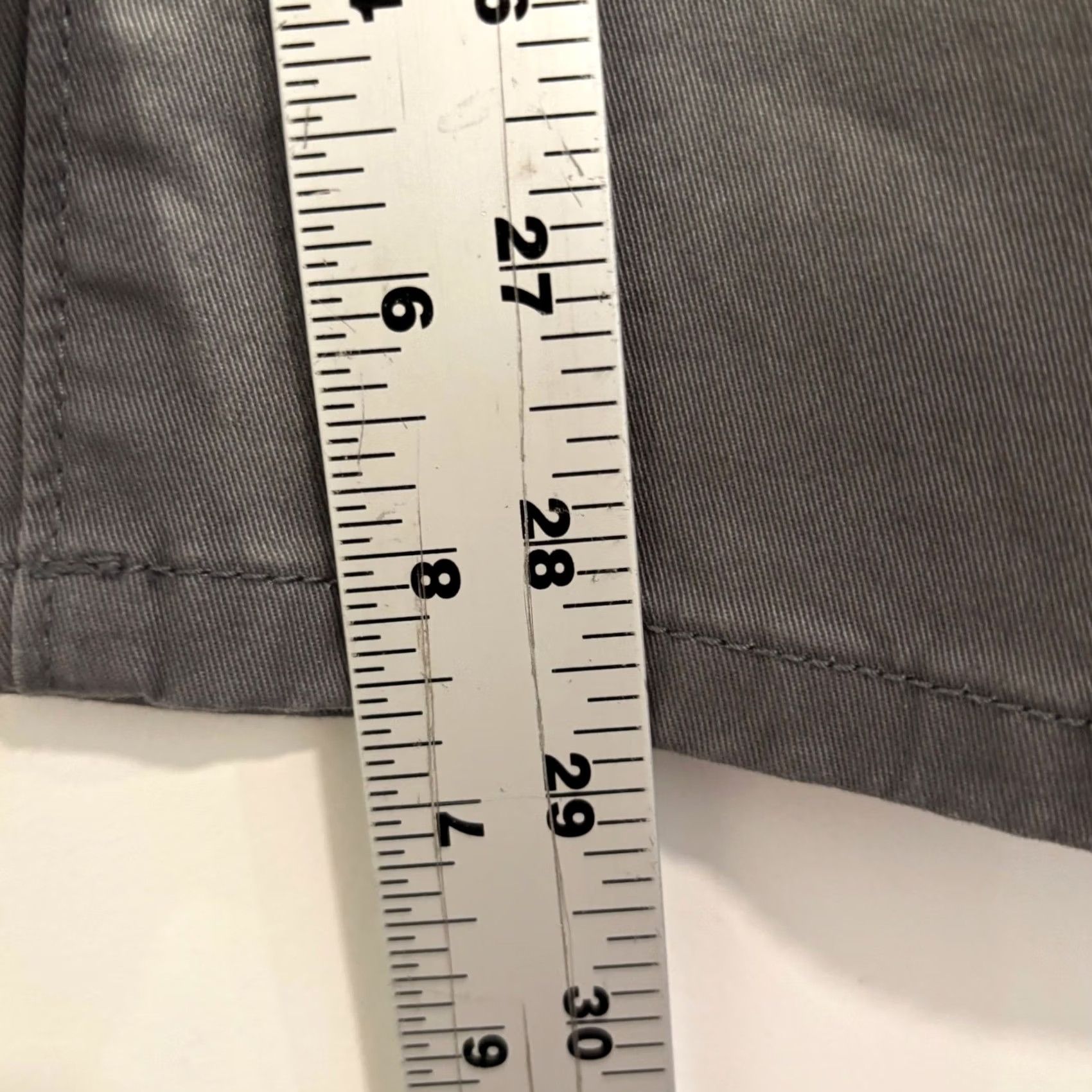 UNTUCKit UNTUCKit Mens Straight Fit Grey Chino Pants 35x30 Cotton Stretch 5-Pocket Size US 35 - 4 Thumbnail