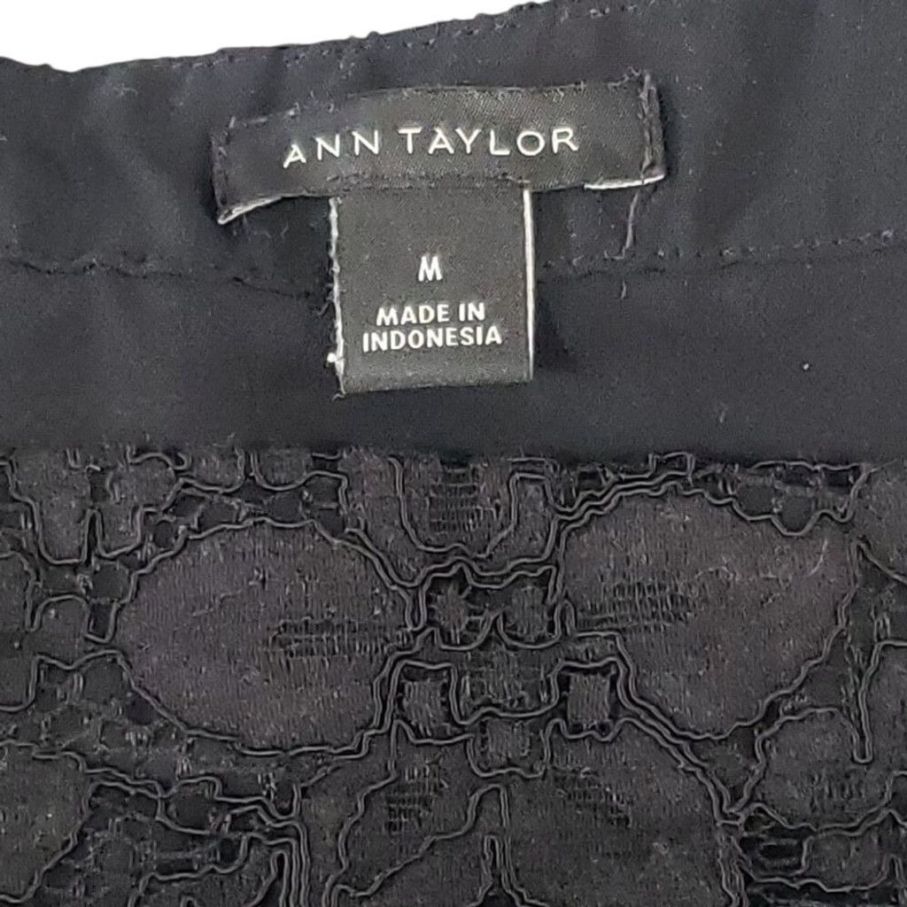 Ann Taylor Ann Taylor Womens 3/4 Length Sleeve Black Lace Blouse Medium Size M / US 6-8 / IT 42-44 - 4 Thumbnail