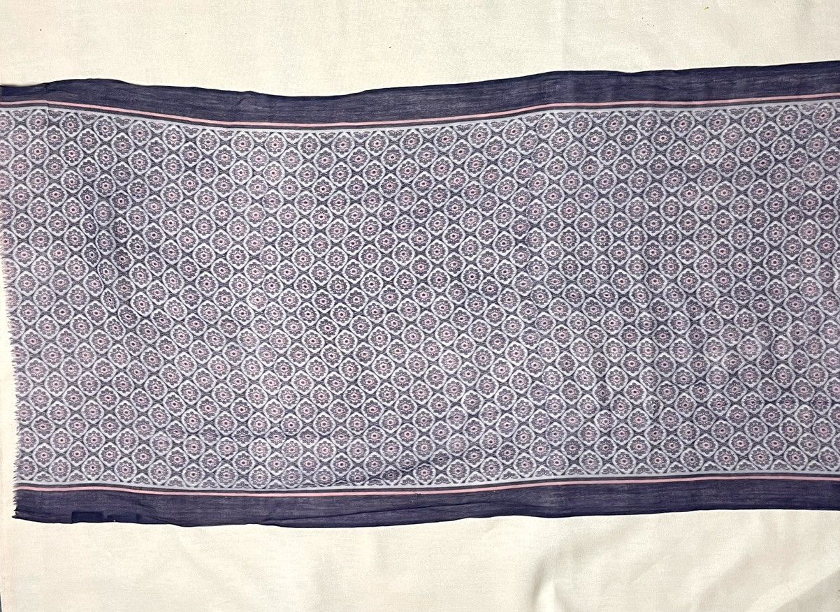 Other MOOILO cashmere purple geometric scarf shawl Size ONE SIZE - 5 Thumbnail