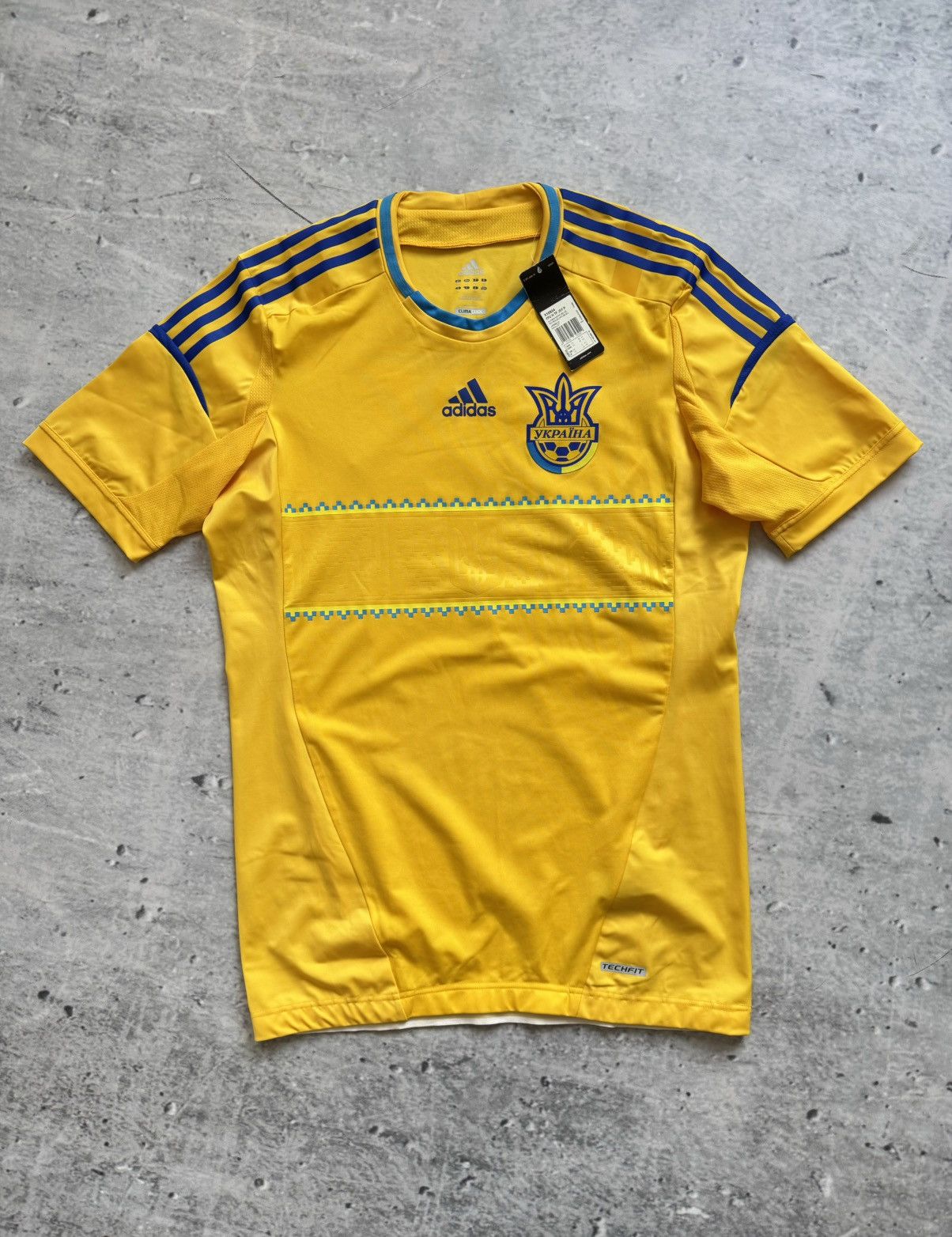 Other 🇺🇦Ukraine Jersey NWT NEW tee Football Rare Mydrik Style Size US L / EU 52-54 / 3 - 1 Thumbnail