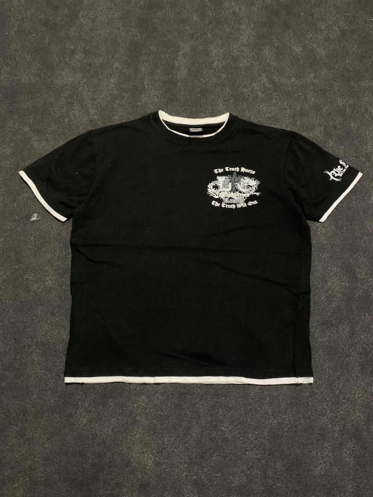 Japanese Brand Y2k Beumere Dragon Cross "The Raised" Graphic T-Shirt Size US L / EU 52-54 / 3 - 3 Thumbnail