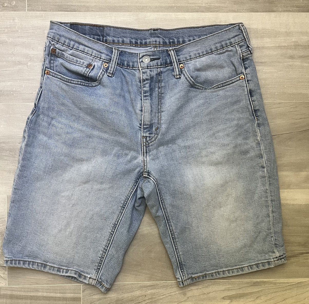 Levi's × Vintage Vintage Levi’s Jean Shorts Size:33 Tagged: 34 Size US 33 - 2 Thumbnail