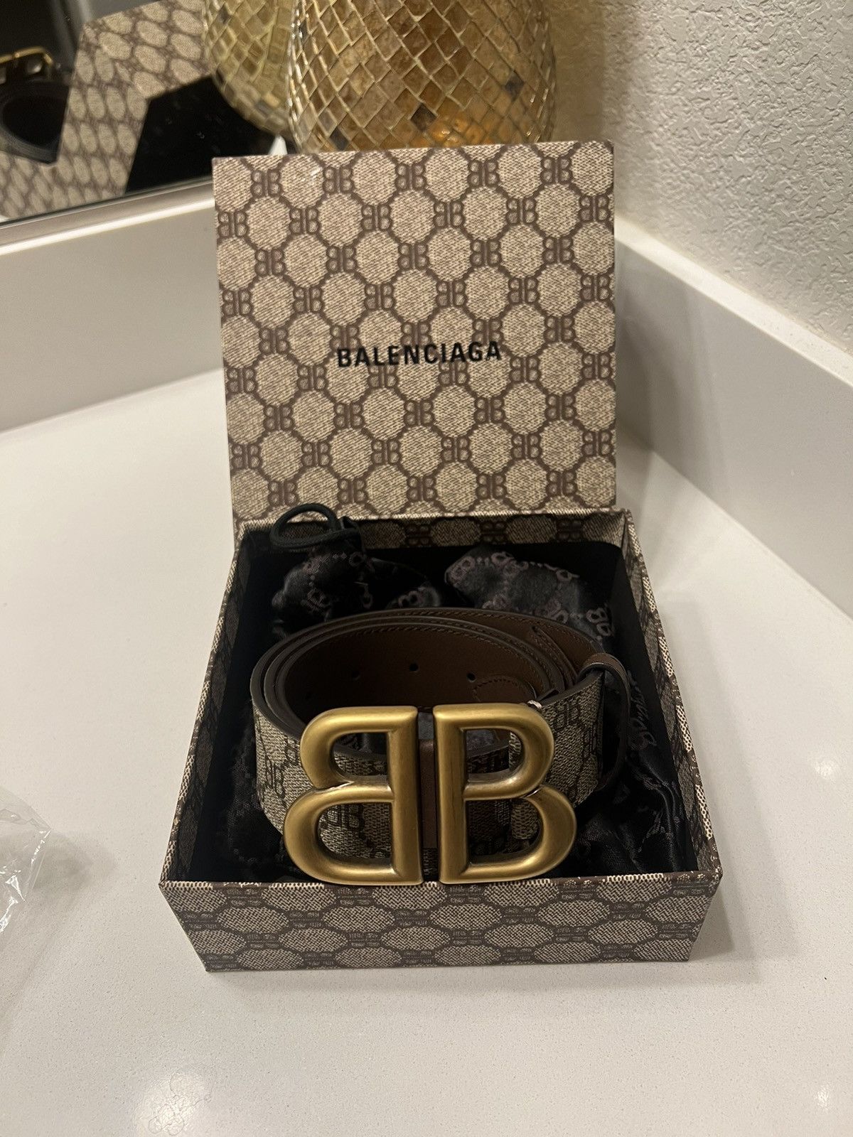 値下げ！BALENCIAGA×GUCCIベルト Leather belt Gucci X Balenciaga Beige size 90 cm in Leather