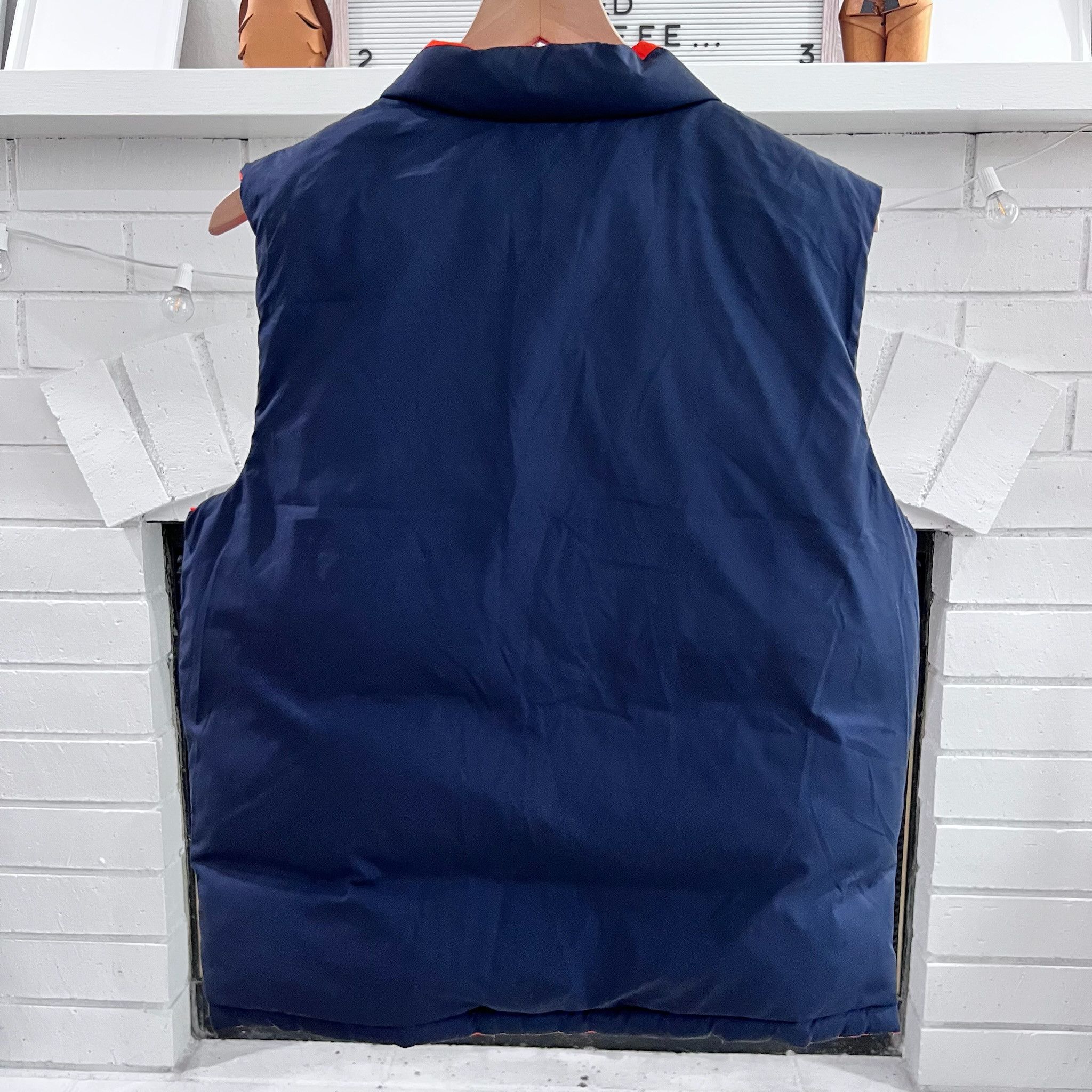 Polo Ralph Lauren Polo Ralph Lauren Reversible Quilted Down Puffer Vest Youth Size US XL / EU 56 / 4 - 4 Thumbnail