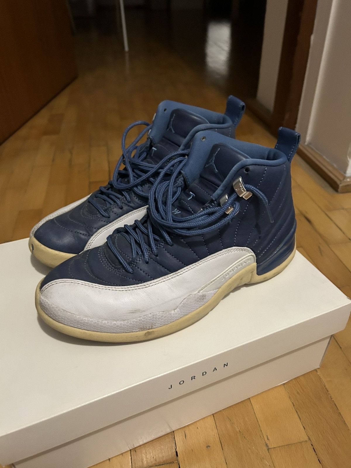 Jordan Brand Jordan 12 indigo Size US 8 / EU 41 - 1 Thumbnail