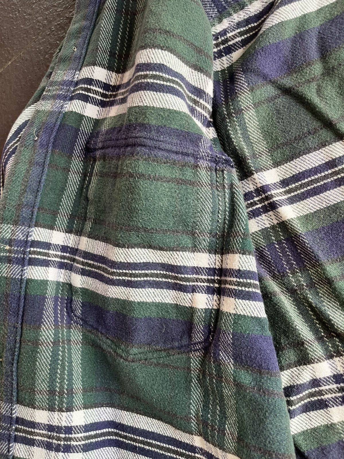 Vintage Vintage 80s Eddie Bauer Plaid Flannel Flap Pocket Lumberjack Size US L / EU 52-54 / 3 - 9 Thumbnail