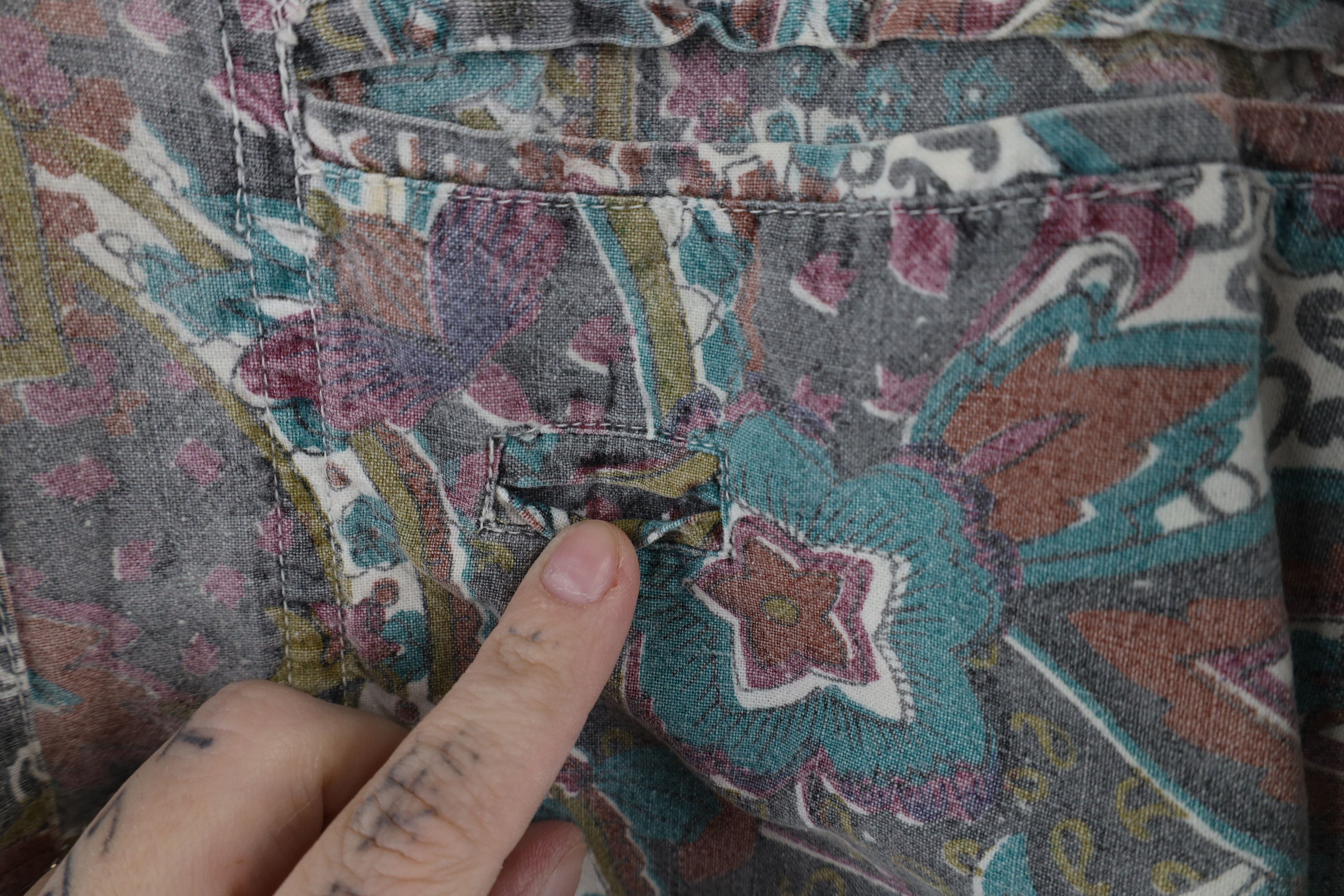 Vintage Vintage 90s Streetwear Paisley Flower Tapestry Button Shirt Size US XL / EU 56 / 4 - 5 Thumbnail