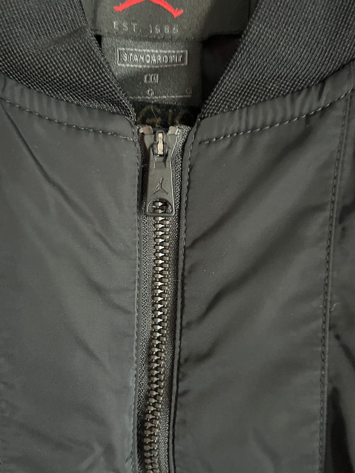 Jordan Brand × Nike NWT Women's Nike Jordan Black Bomber Flight Jacket L Size L / US 10 / IT 46 - 3 Thumbnail