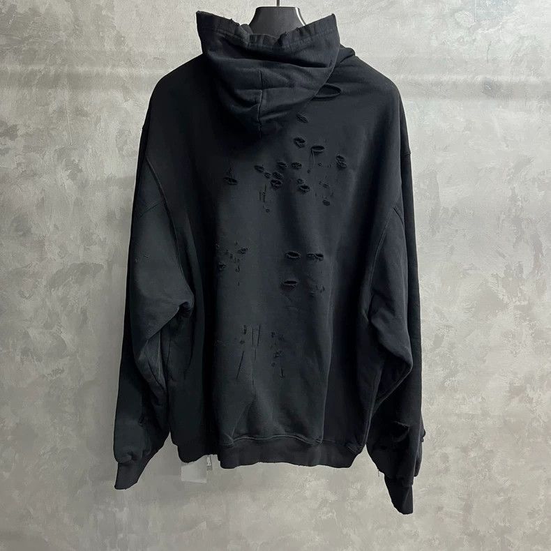 Balenciaga Balenciaga Black logo print ripped hooded long sleeve swea Size US XXS / EU 40 - 6 Thumbnail