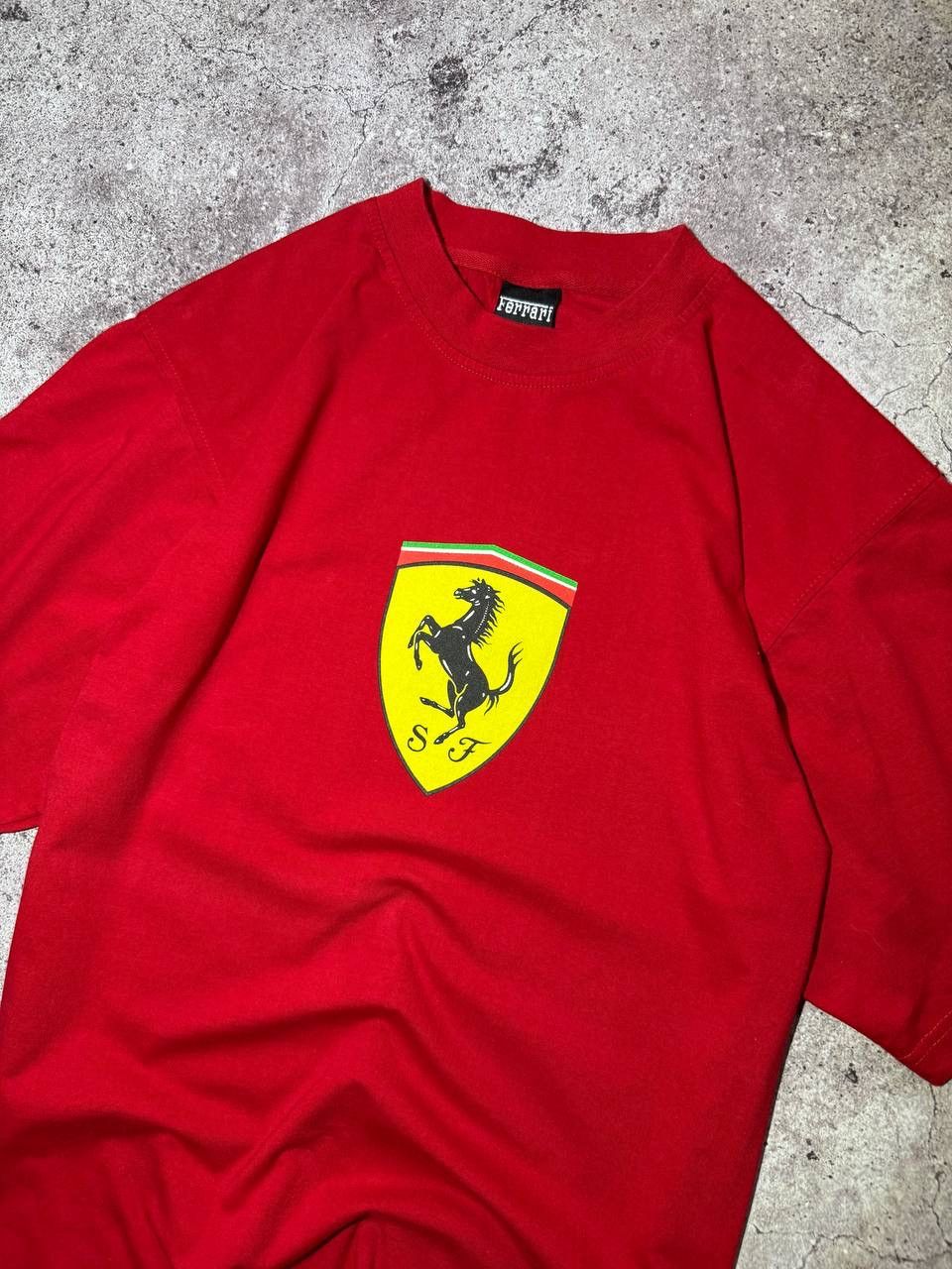 Ferrari × Vintage Vintage Ferrari 1999 Big Logo Red T-Shirt Racing F-1 Size US L / EU 52-54 / 3 - 2 Thumbnail