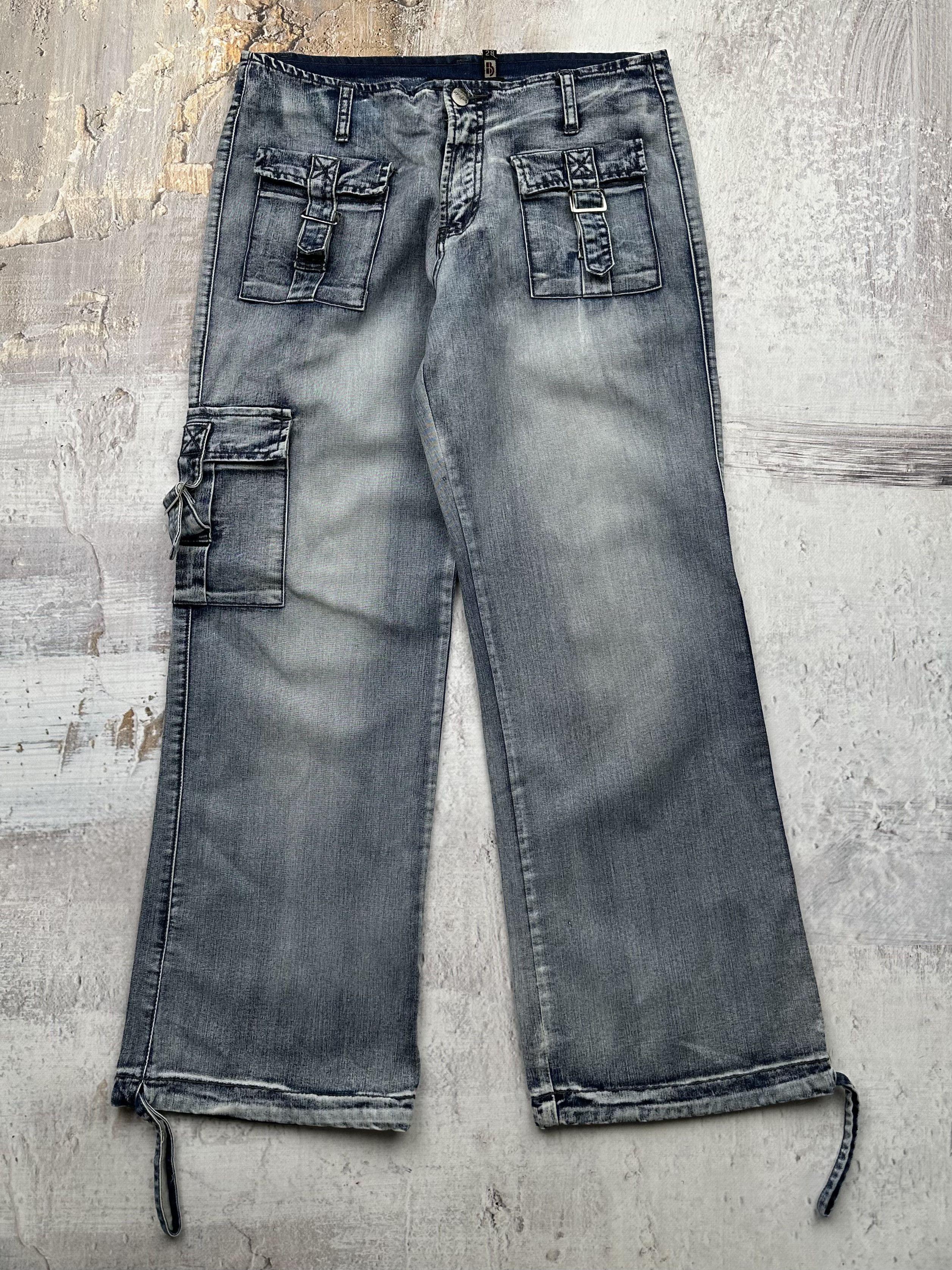 image of Avant Garde Vintage Flare Bondage Jeans in Blue, Women's (Size 28)