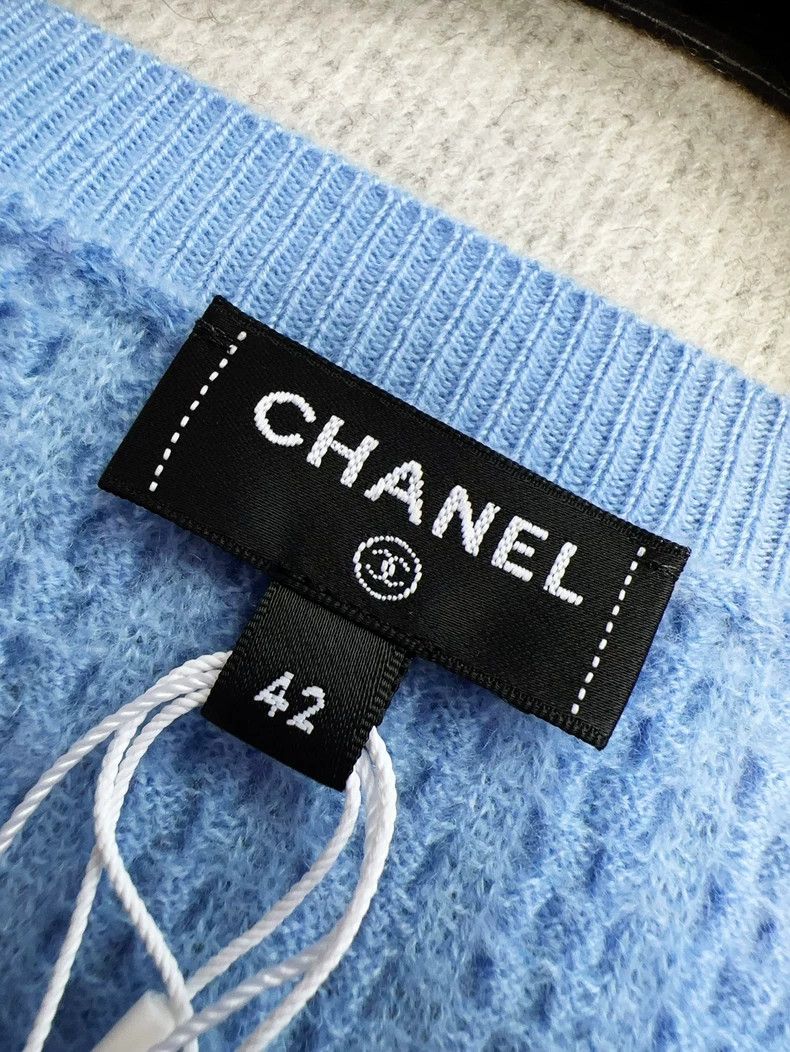 Chanel Chanel 24b blue knitted round-neck top Size M / US 6-8 / IT 42-44 - 6 Thumbnail
