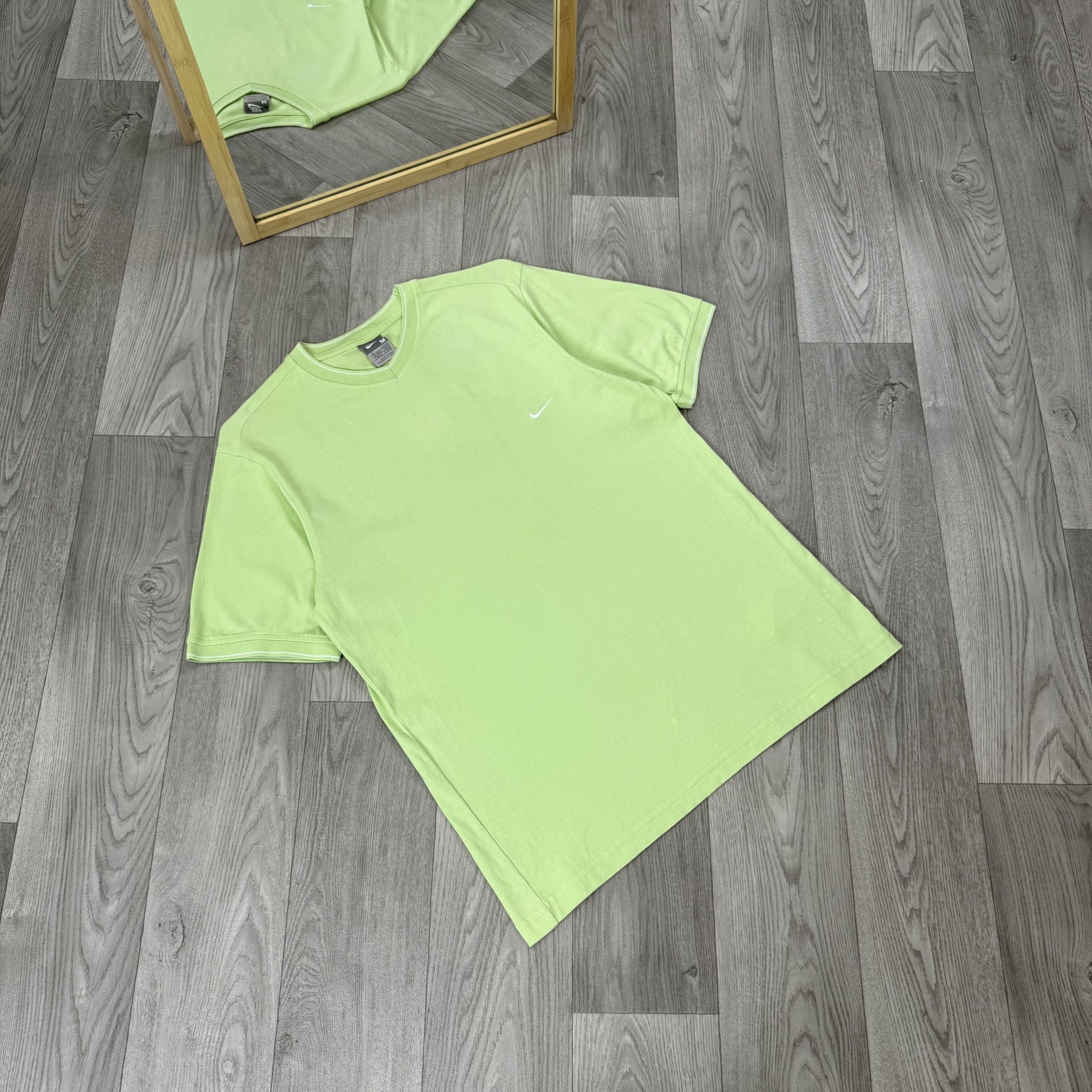 Nike Vintage Nike 90s Swoosh V-Neck Green Tee Shirt Size US M / EU 48-50 / 2 - 2 Thumbnail