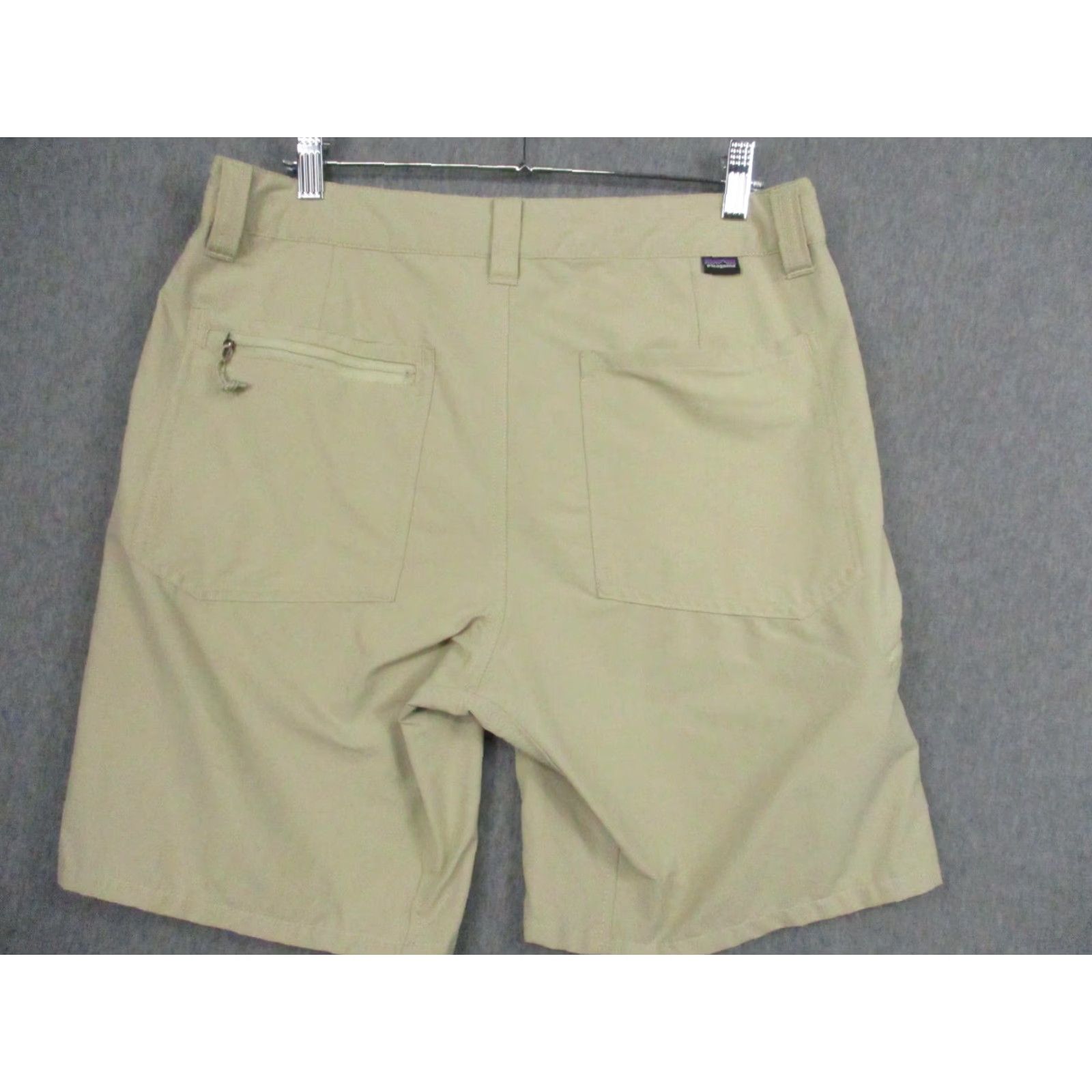 Patagonia VINTAGE Patagonia Quandary Shorts Mens 34 El Cap Khaki Nylon Stretch Hiking STY57815 Size US 32 / EU 48 - 6 Thumbnail