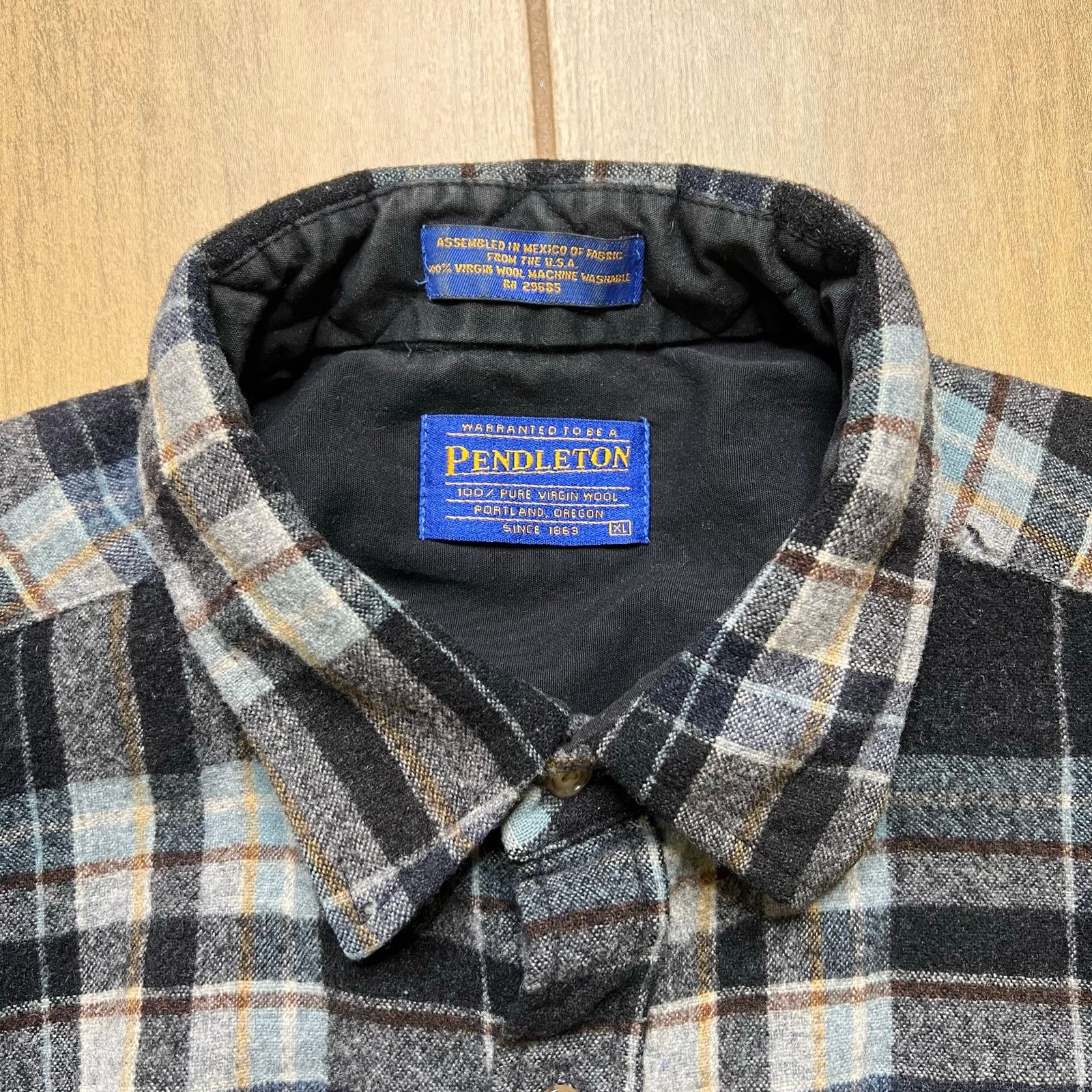 Pendleton Vintage Pendleton Wool Flannel Shirt XL Plaid Elbow Patch Size US XL / EU 56 / 4 - 2 Thumbnail