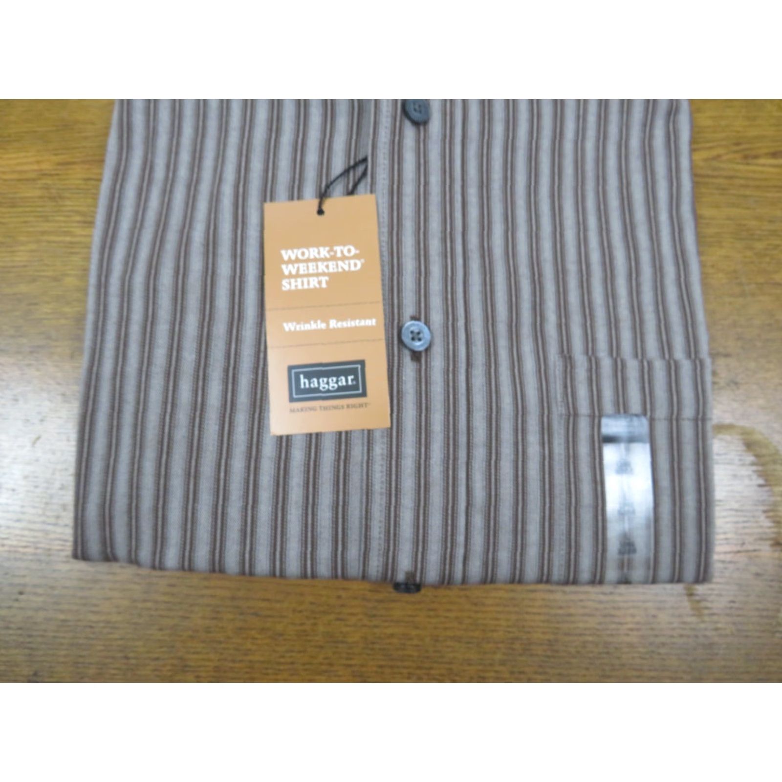 Haggar NWT Haggar Button-Up Dress Shirt Striped Long Sleeve Brown L Large Button-Down Collared Casual Business Men Size US M / EU 48-50 / 2 - 2 Thumbnail