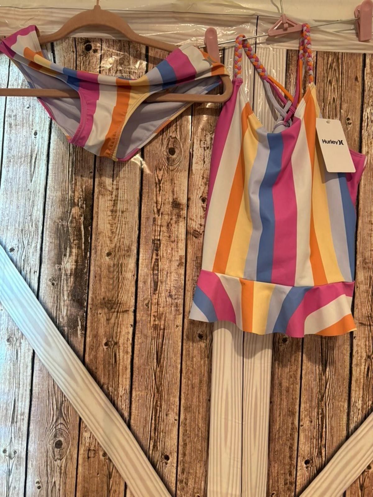 Hurley Girls Hurley bathing suit sz 14/16 new with tags Size ONE SIZE - 1 Thumbnail