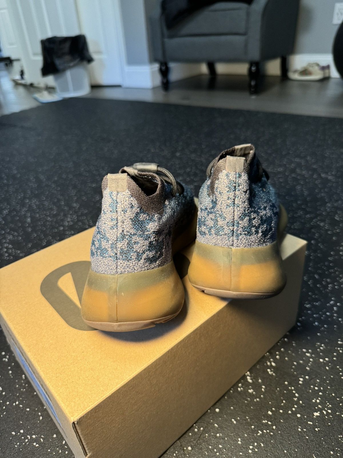 Adidas × Yeezy Yeezy boost 380 covellite color. Worn once. Practically new Size US 5.5 / EU 38 - 6 Thumbnail
