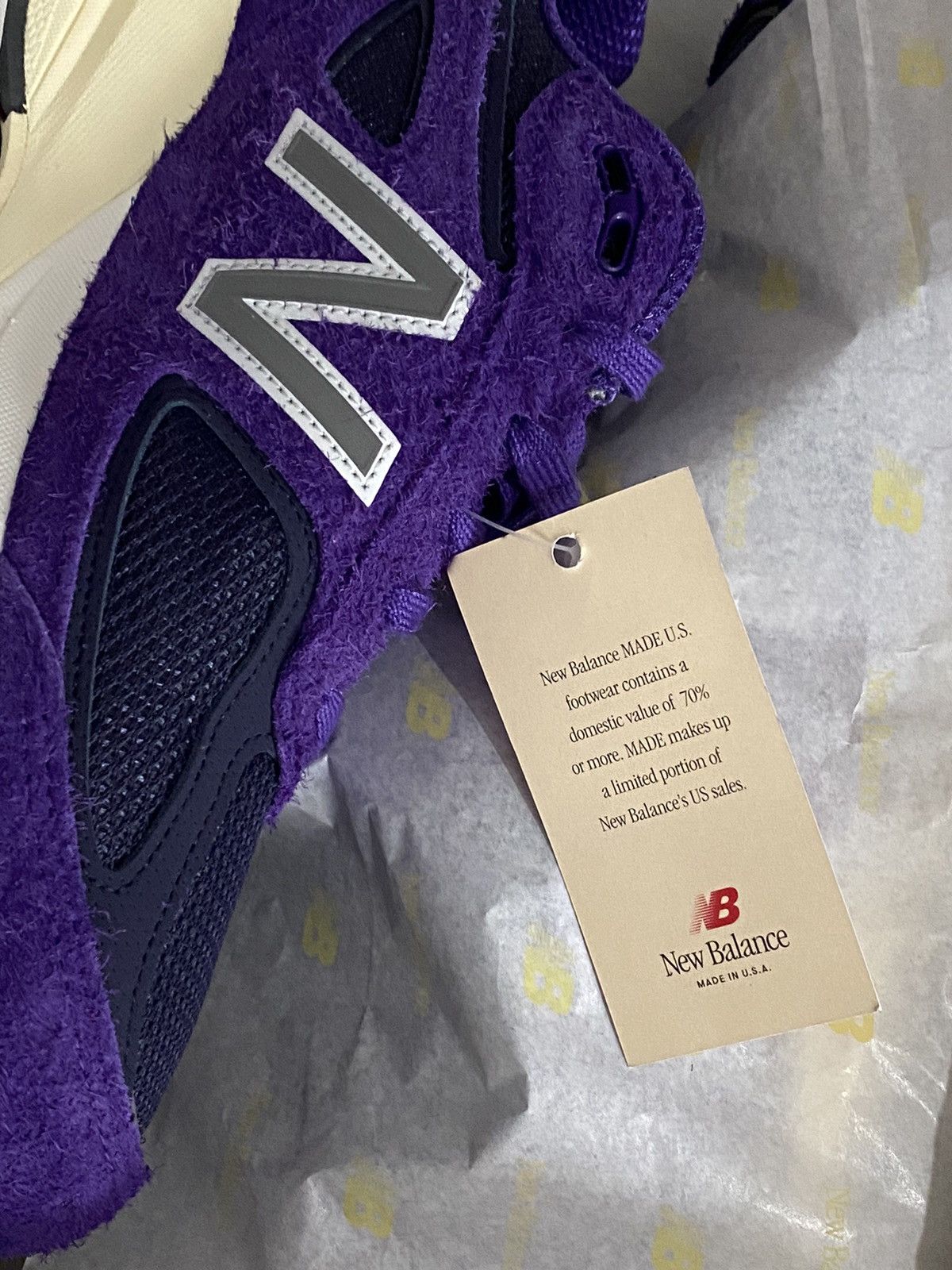 New Balance New Balance 990v4 Size US 9 / EU 42 - 13 Thumbnail