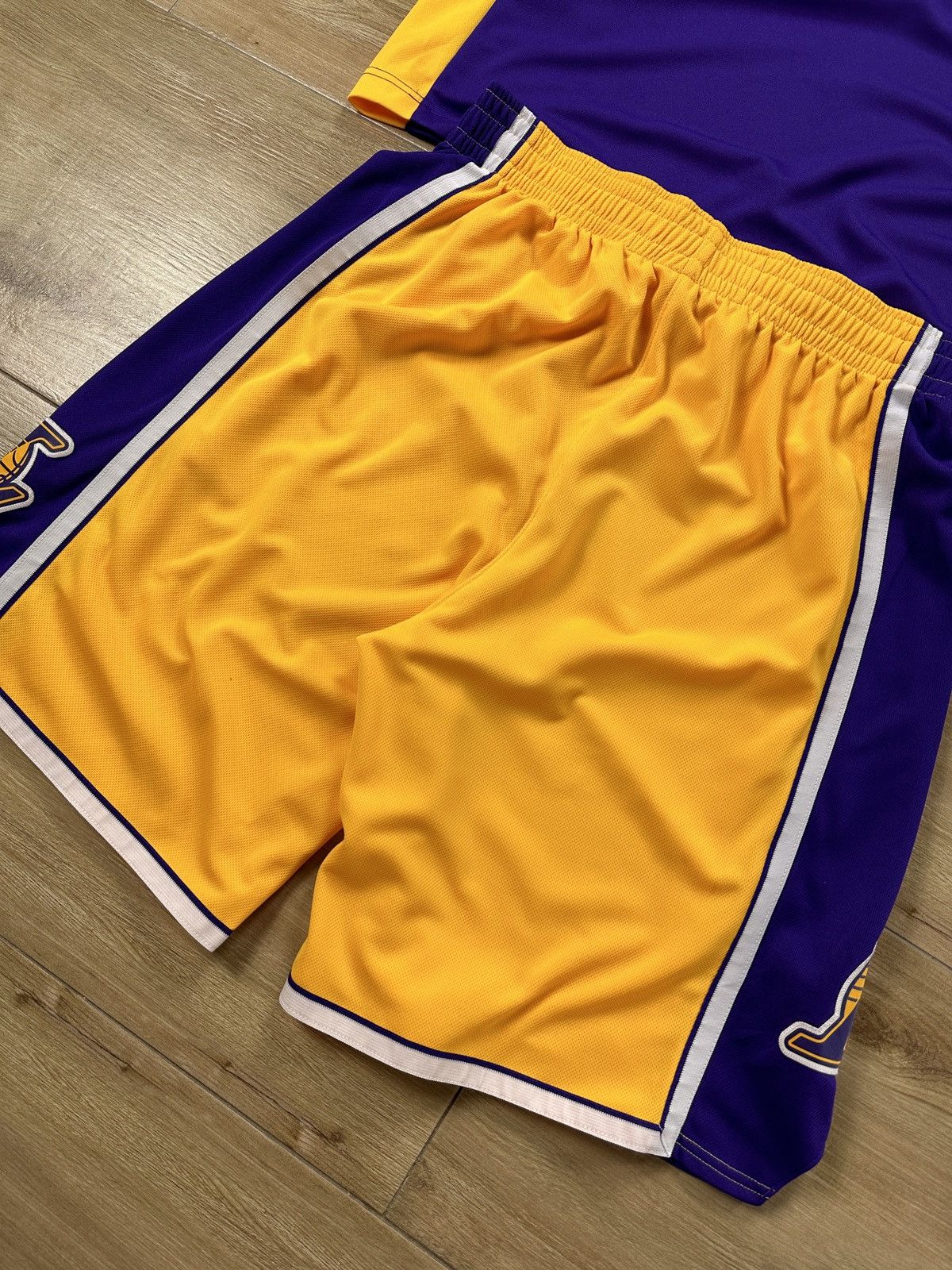 Adidas × NBA #16 Gasol L.A. Lakers Adidas Jerseys + Shorts Set Vintage Size US L / EU 52-54 / 3 - 15 Thumbnail