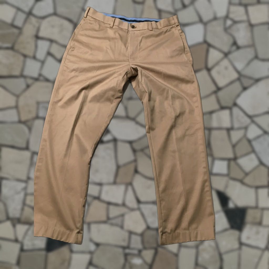 Brooks Brothers Brooks Brothers Clark Fit Advantage Chino Pants Mens 34x28 Beige Flat Front Regular Straight Belt Loops K Size US 34 / EU 50 - 1 Thumbnail