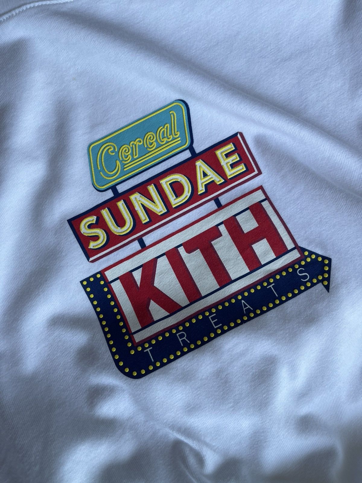 Kith KITH TREATS CEREAL SUNDAE TEE NEW Size US XXL / EU 58 / 5 - 2 Thumbnail