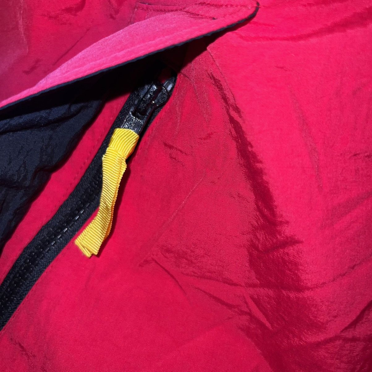 Marlboro VINTAGE 90s MARLBORO COUNTRY STORE DUCK DOWN COAT JACKET Size US M / EU 48-50 / 2 - 6 Thumbnail