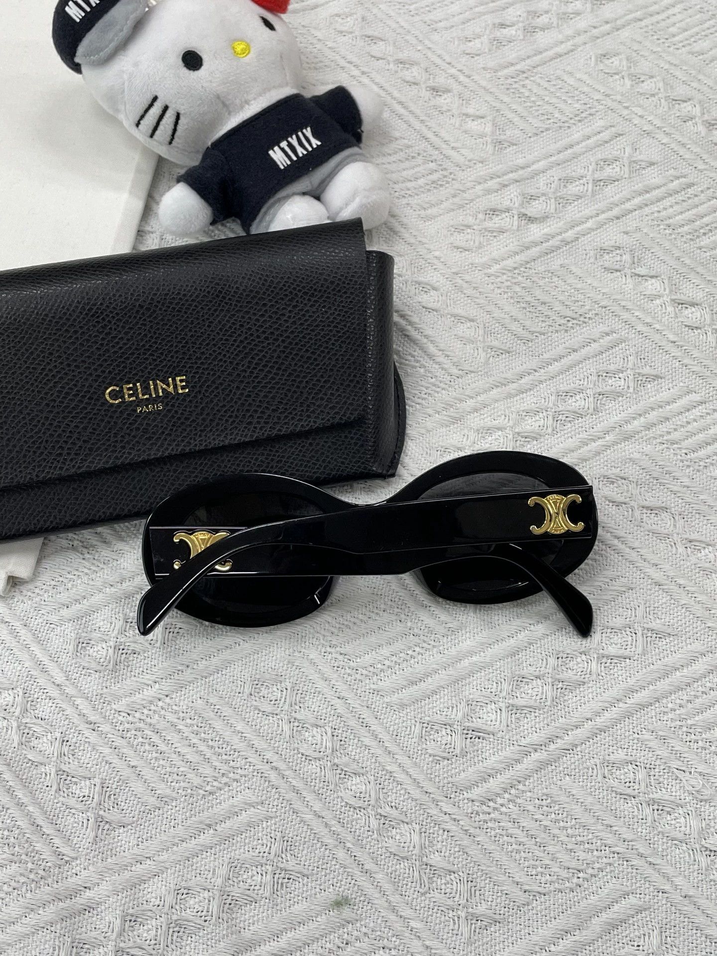 Celine Celine Triomphe Sunglasses with Case Size ONE SIZE - 2 Thumbnail