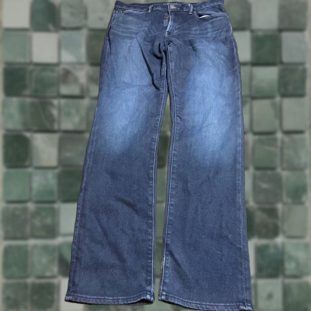 Banana Republic Banana Republic Jeans Womens Size 6 Regular Denim Straight Stretch Blue The Traveler 35 x 32 High Rise Size 28" / US 6 / IT 42 - 1 Thumbnail