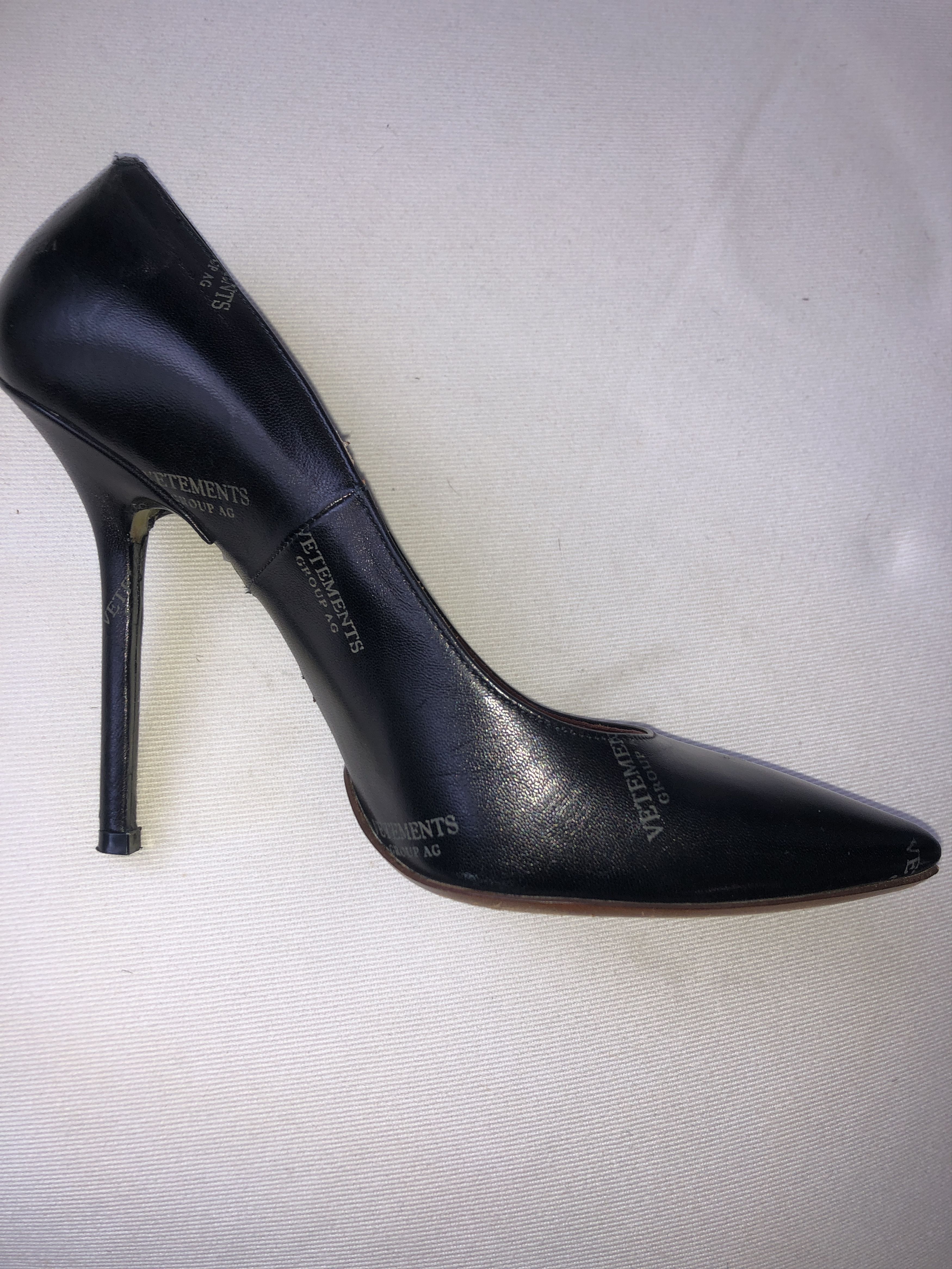 Vetements Black Leather Pumps with "Snatched" Shoe Sole Size US 9 / IT 39 - 18 Thumbnail