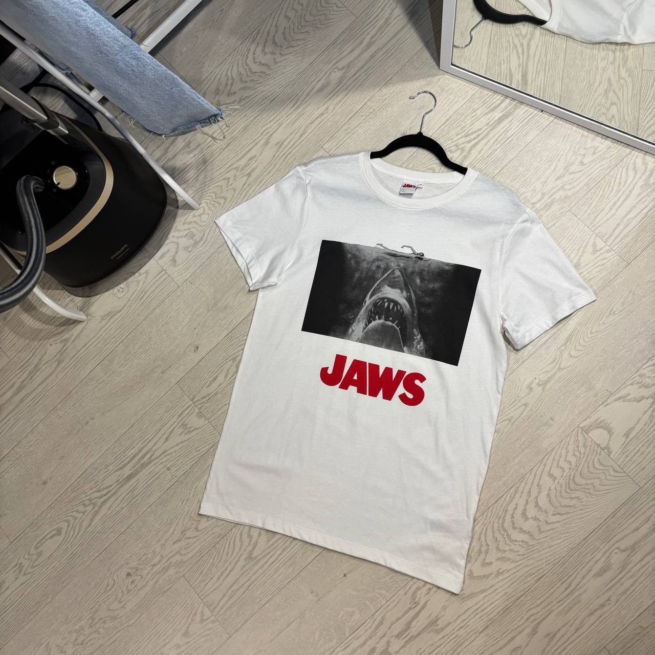 Jaws T-shirt Size:M