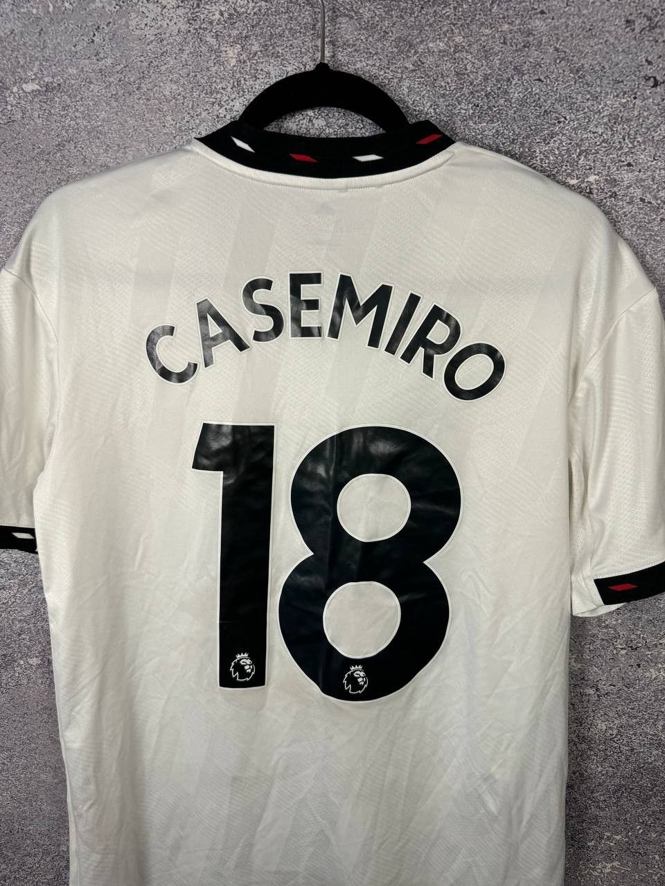 Adidas CASEMIRO Manchester United 2022/23 Away Adidas Soccer Jersey Size US S / EU 44-46 / 1 - 13 Thumbnail