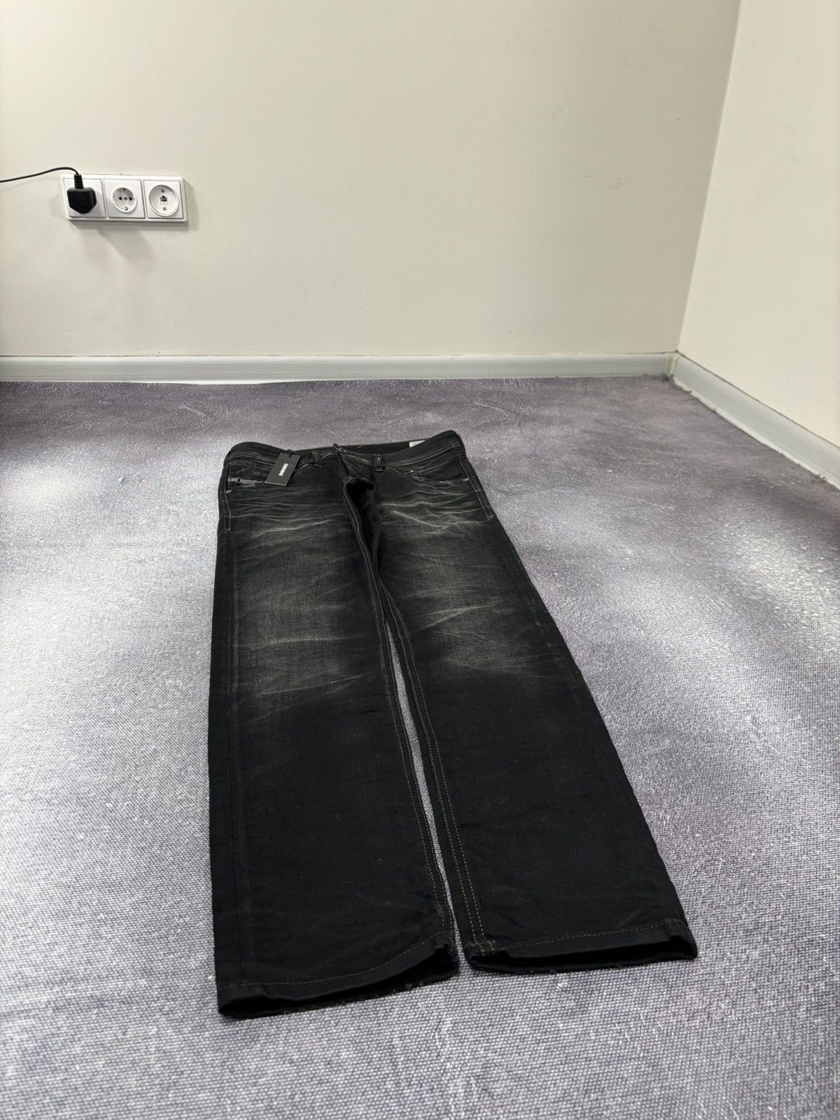 Diesel Diesel Belther NWT Regular Slim Hype Black Denim Jeans Size US 28 / EU 44 - 3 Thumbnail