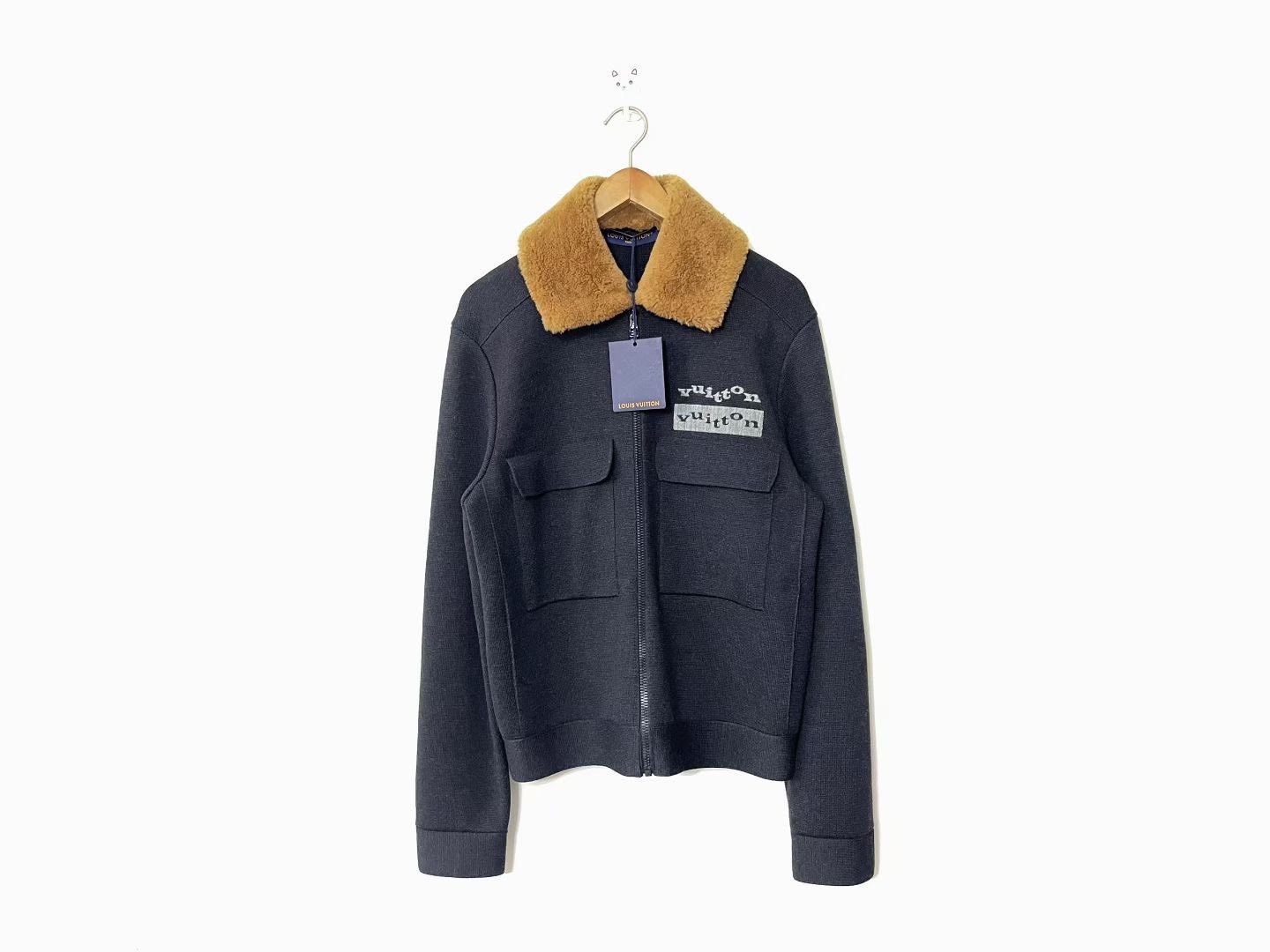 Louis Vuitton Louis Vuitton Knit Wool Light Jacket m Men Size US M / EU 48-50 / 2 - 1 Thumbnail