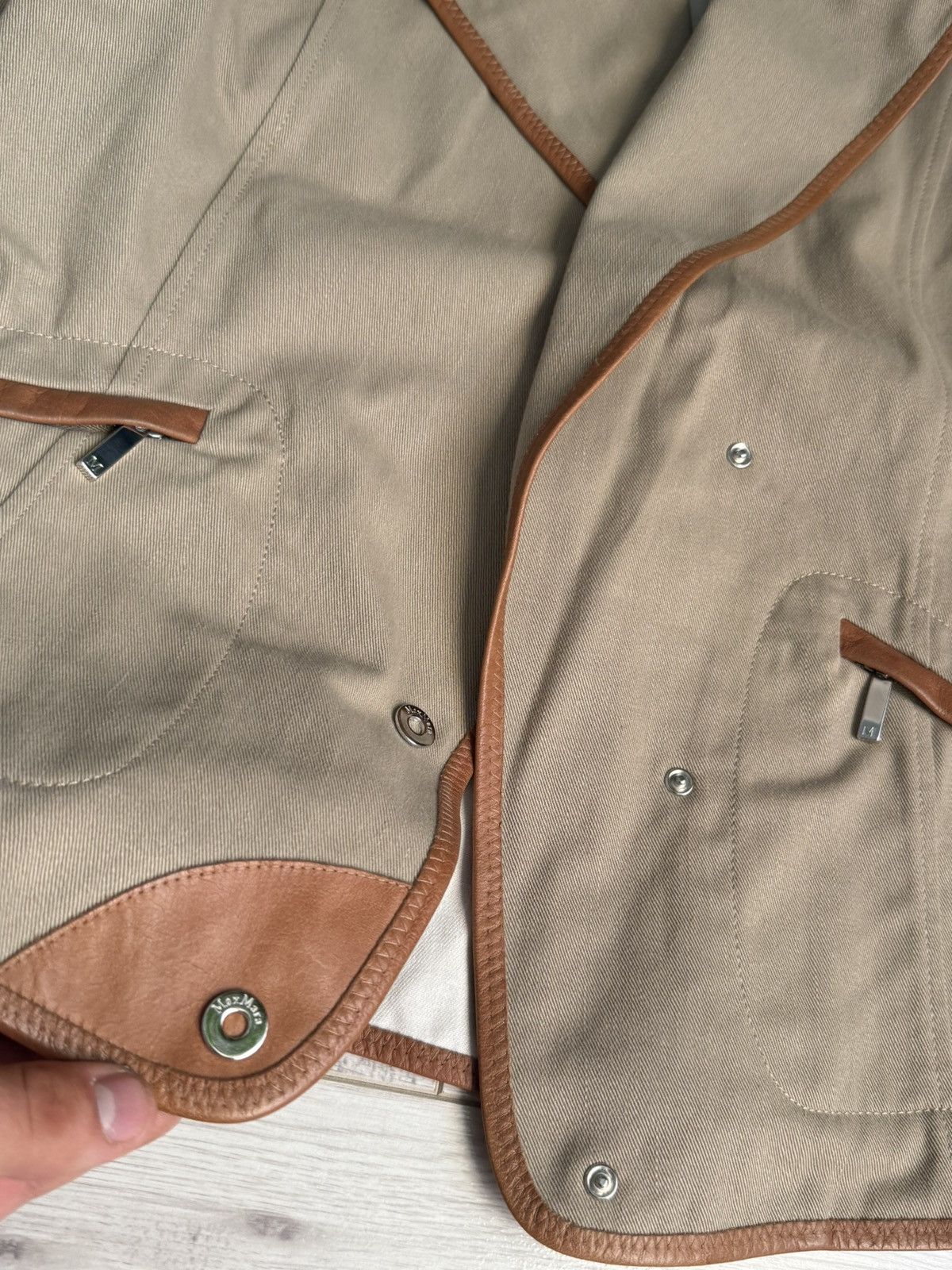 Max Mara Max Mara Beige Jacket with Brown Leather Trim Size XL / US 12-14 / IT 48-50 - 3 Thumbnail