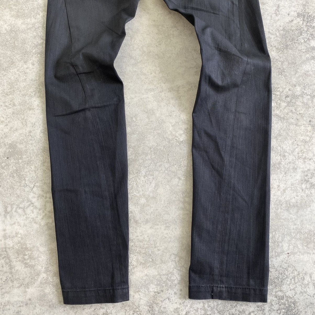 Japanese Brand Vintage Troiso Japan Curved Leg Coated Black Jeans Size US 31 - 12 Thumbnail