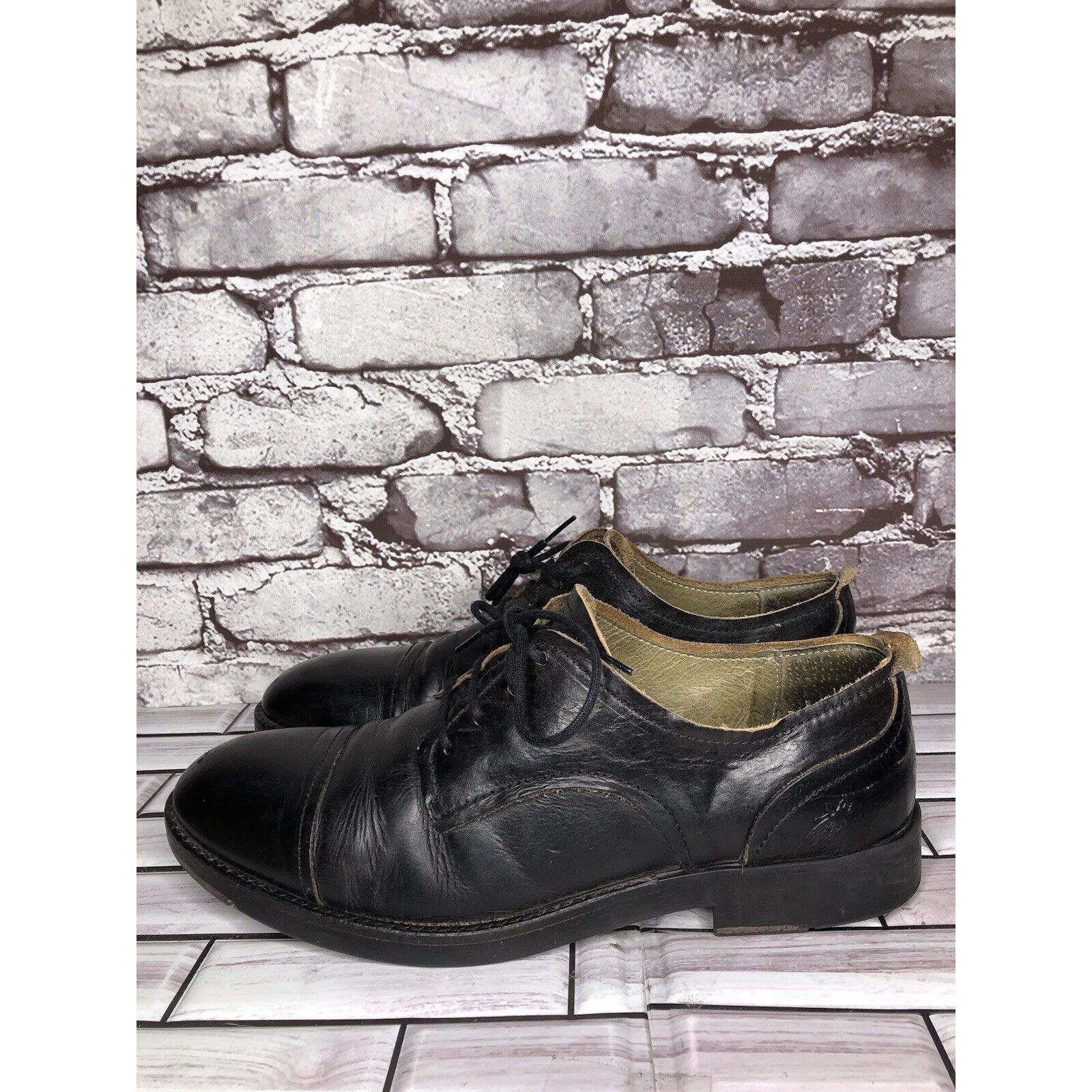 Fly London Fly London Black Leather Cap Toe Comfort Lace Up Oxfords Sho Size US 10 / EU 43 - 9 Thumbnail