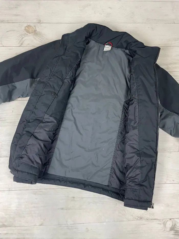 Nike Vintage Nike Big Logo Swoosh 2000s Puffer Jacket Drill Rap Size US M / EU 48-50 / 2 - 10 Thumbnail